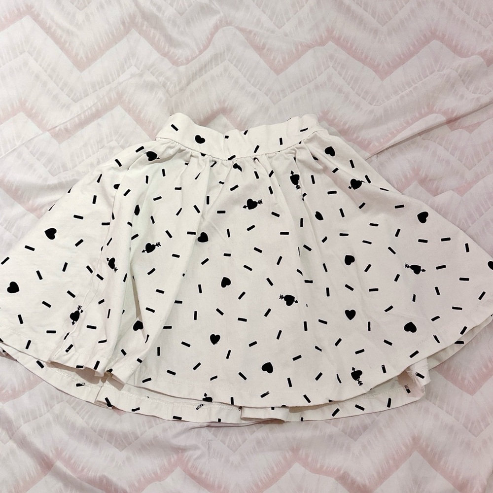 titty & Co. | White and black circle skirt